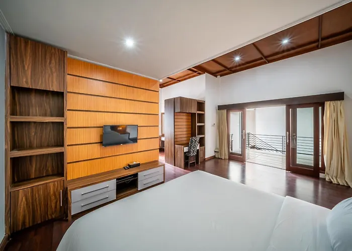 Villa Peaceful 4brvilla Near & Attraction *