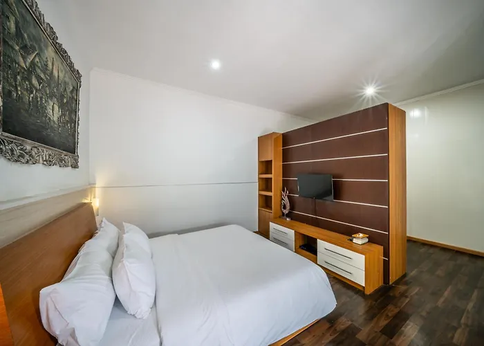 Peaceful 4brvilla Near & Attraction Villa Seminyak